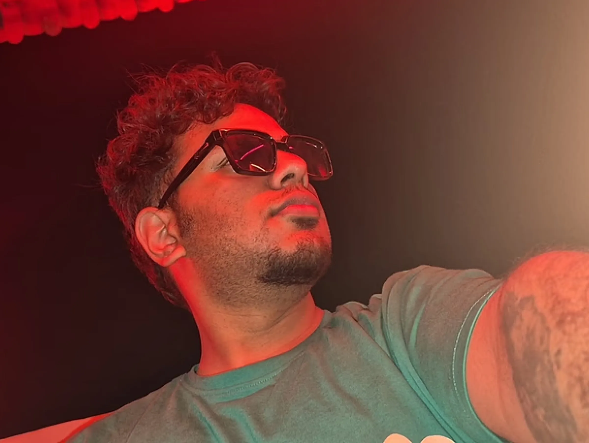 Pranesh - red light